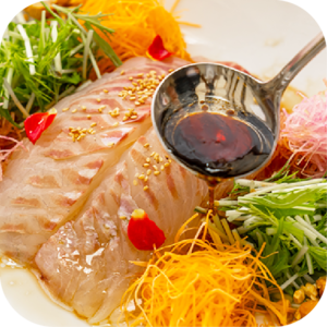 敬老の日を彩る、豪華鯛の中華風刺身と香り高いちまき