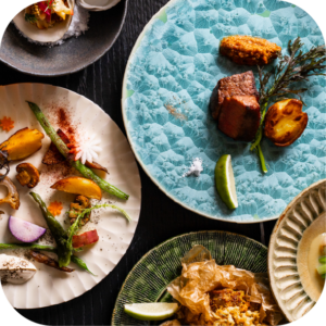 薪火が灯す、穏やかなクリスマスの夜